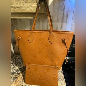 Louis Vuitton Neverfull MM Cognac